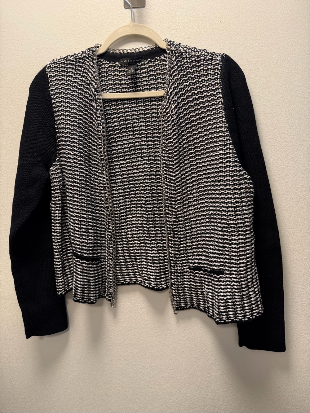 Women’s Black Label by Chico’s Cardigan Black & White Size 2 12-14 Medium Chain